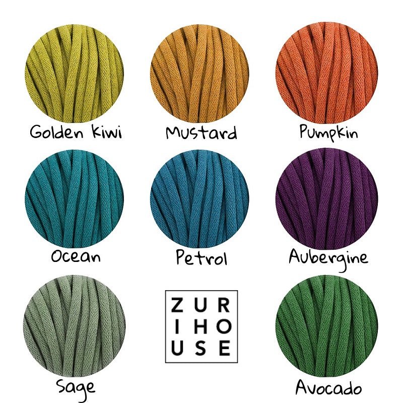 Chunky knitted bean bag | AUBERGINE - Zuri House