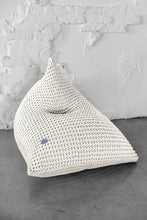Chunky knitted bean bag | IVORY - Zuri House
