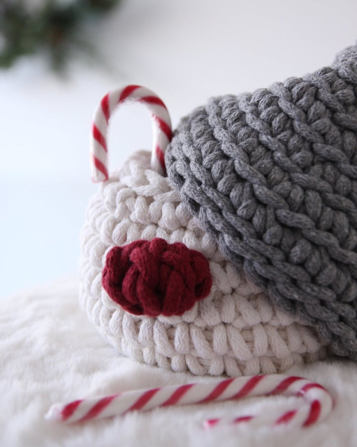 Crochet Gnome Christmas Basket - Zuri House