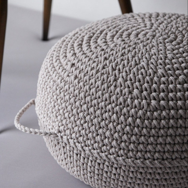 Crochet ottoman | OATMEAL - Zuri House