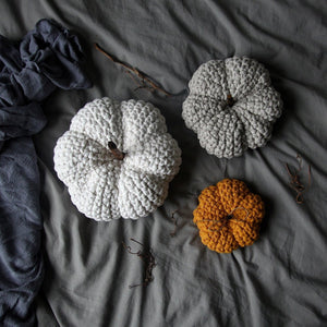 CROCHET PUMPKIN - Zuri House