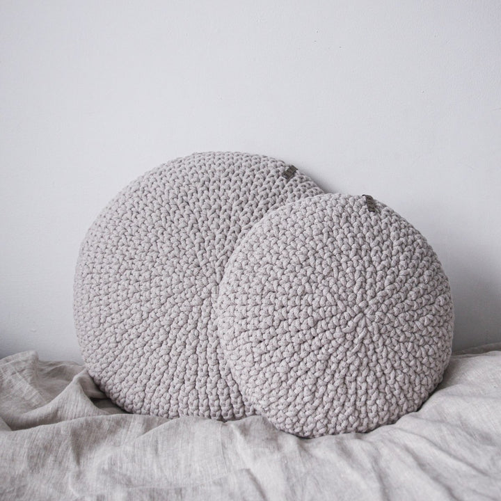 Crochet round cushion | OATMEAL - Zuri House