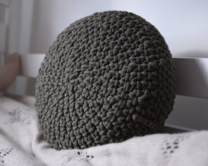 Crochet round cushion | OLIVE GREEN - Zuri House