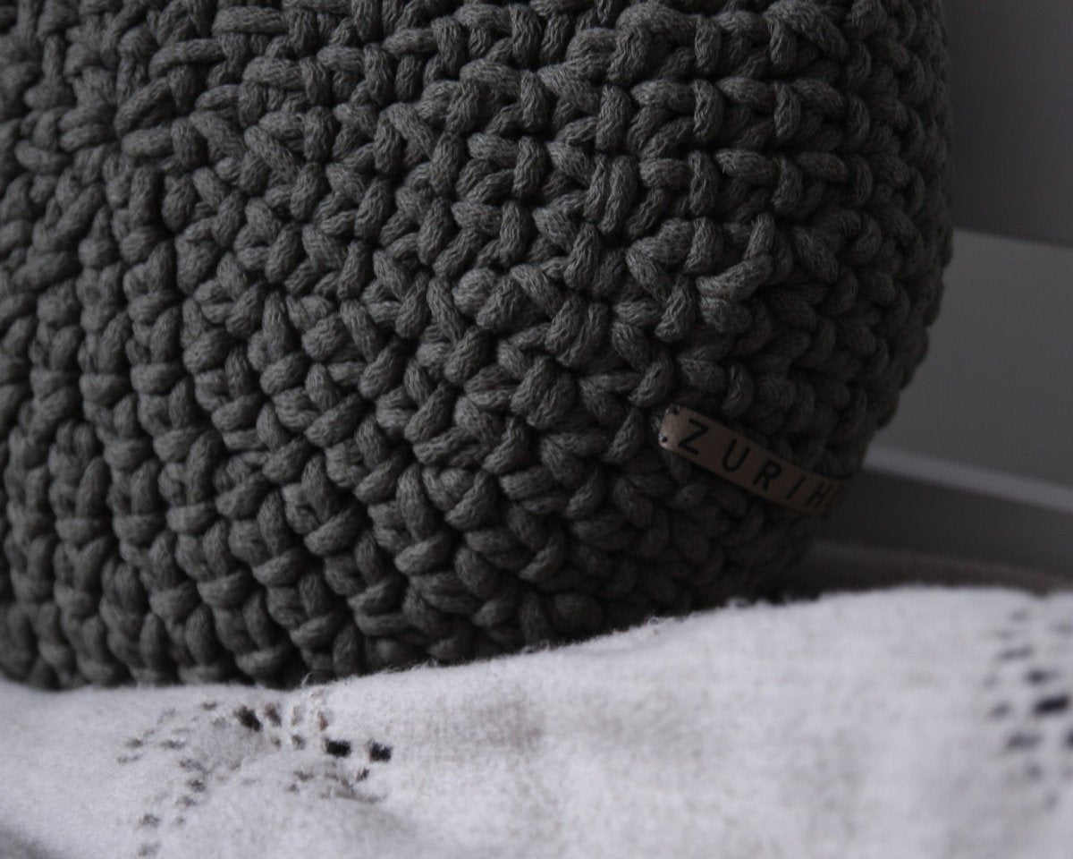 Crochet round cushion | OLIVE GREEN - Zuri House