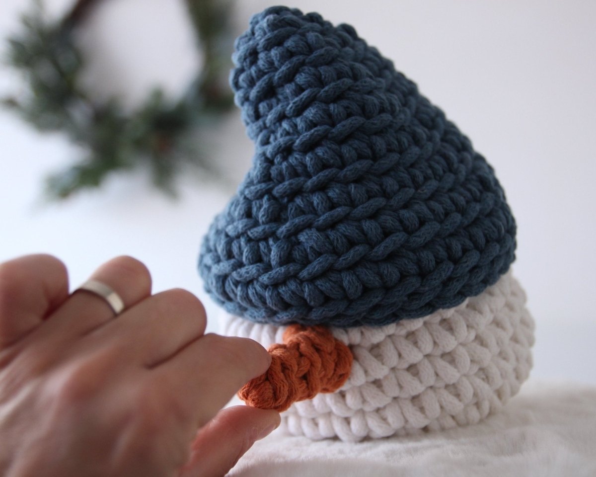 Crochet Snowman Basket | PETROL - Zuri House