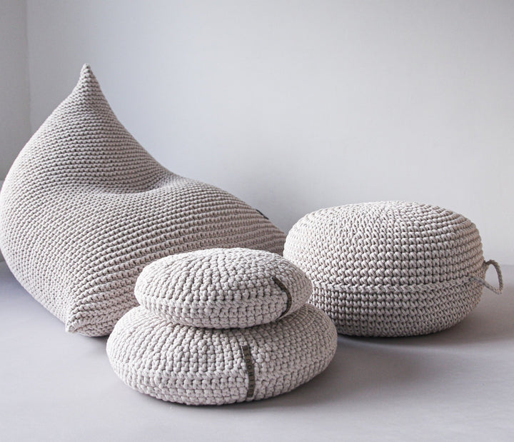 Crocheted ottoman OATMEAL - Zuri House