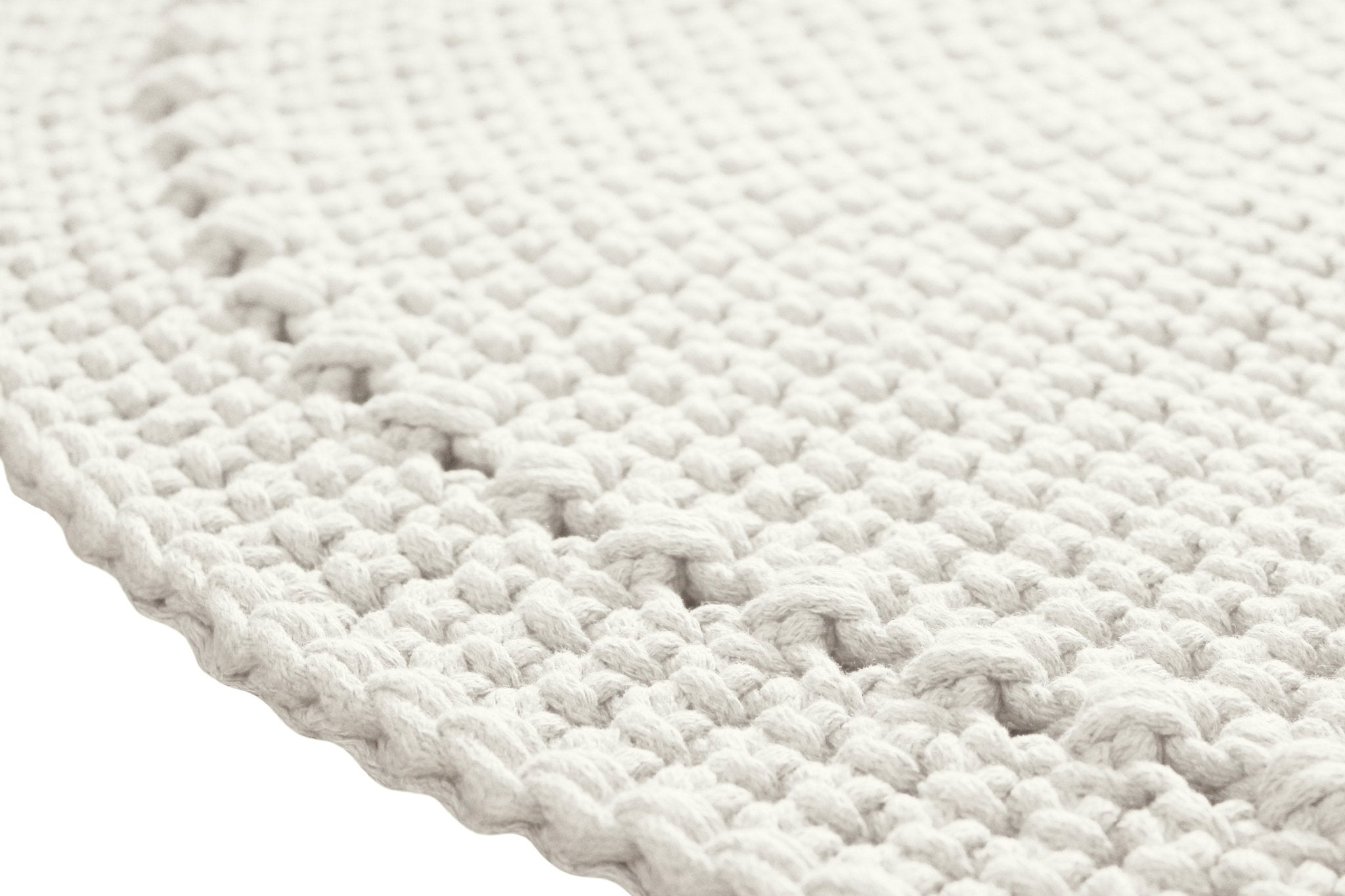 Crocheted rug NEBO | IVORY - Zuri House