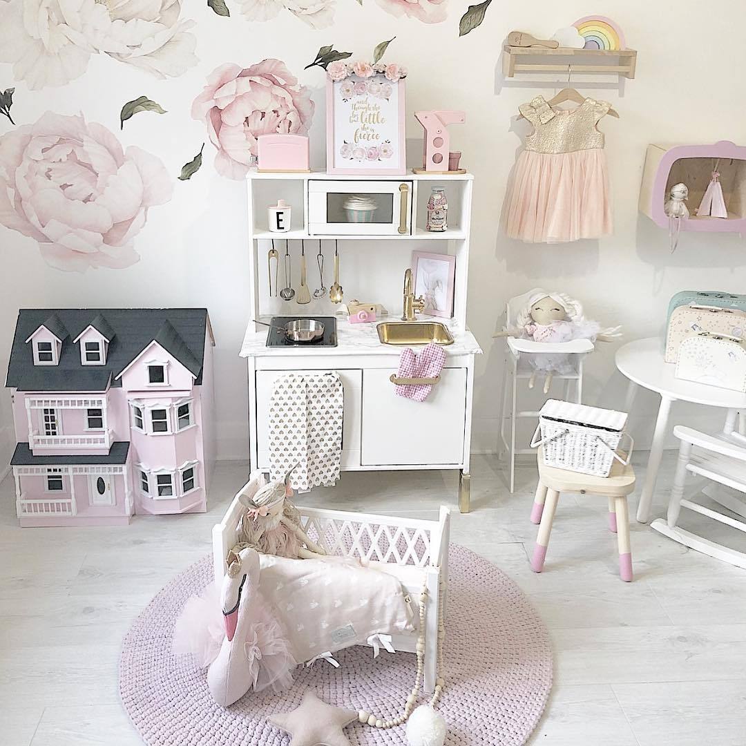 Crocheted rug POWDER PINK - Zuri House