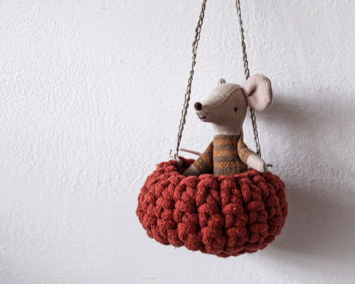 Hanging Nest - Zuri House