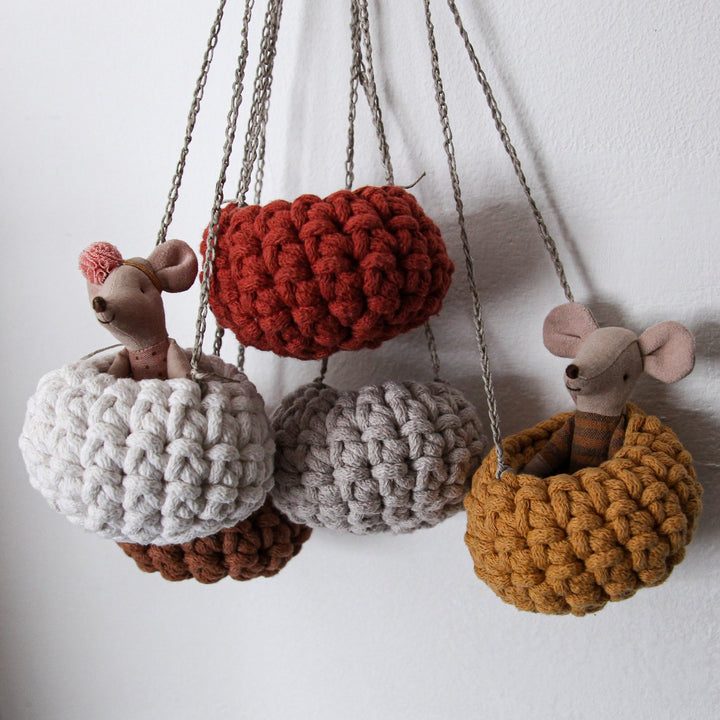 Hanging Nest - Zuri House