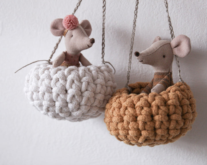 Hanging Nest - Zuri House