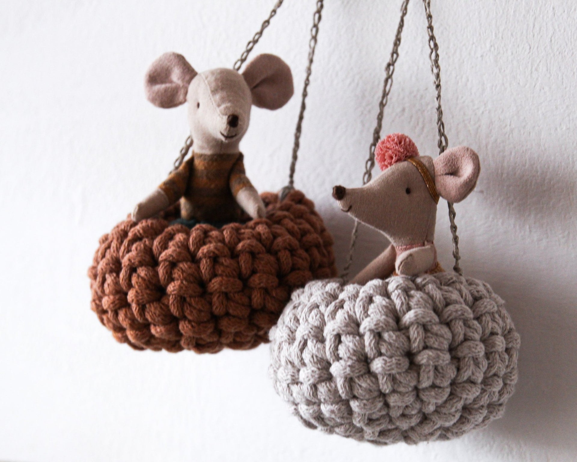 Hanging Nest - Zuri House