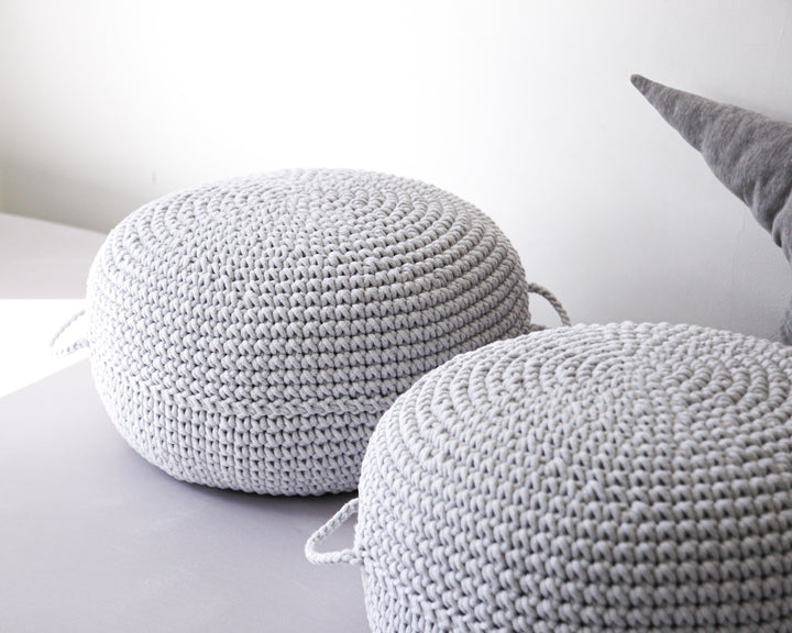 Crocheted ottoman LIGHT GREY - Zuri House