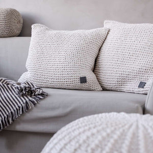 Knitted cushion | IVORY - Zuri House