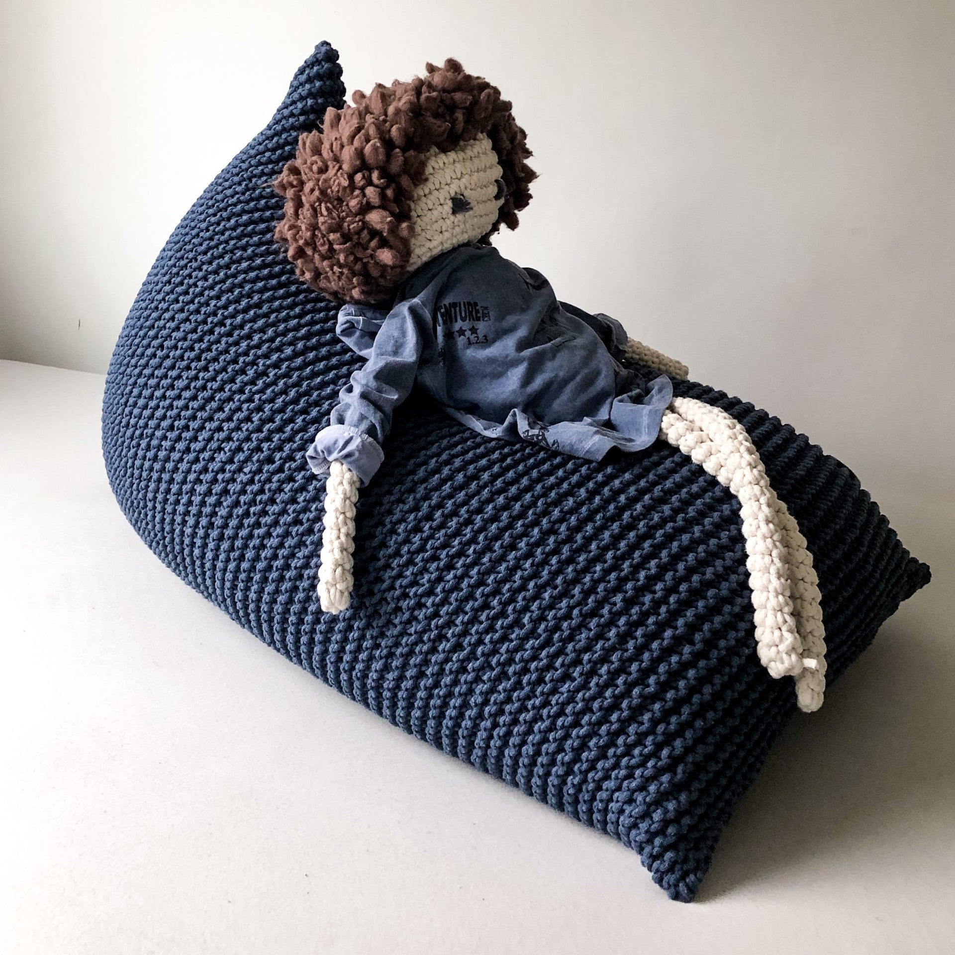 Knitted bean bag DENIM BLUE - Zuri House