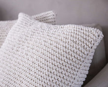 Knitted cushion | IVORY - Zuri House