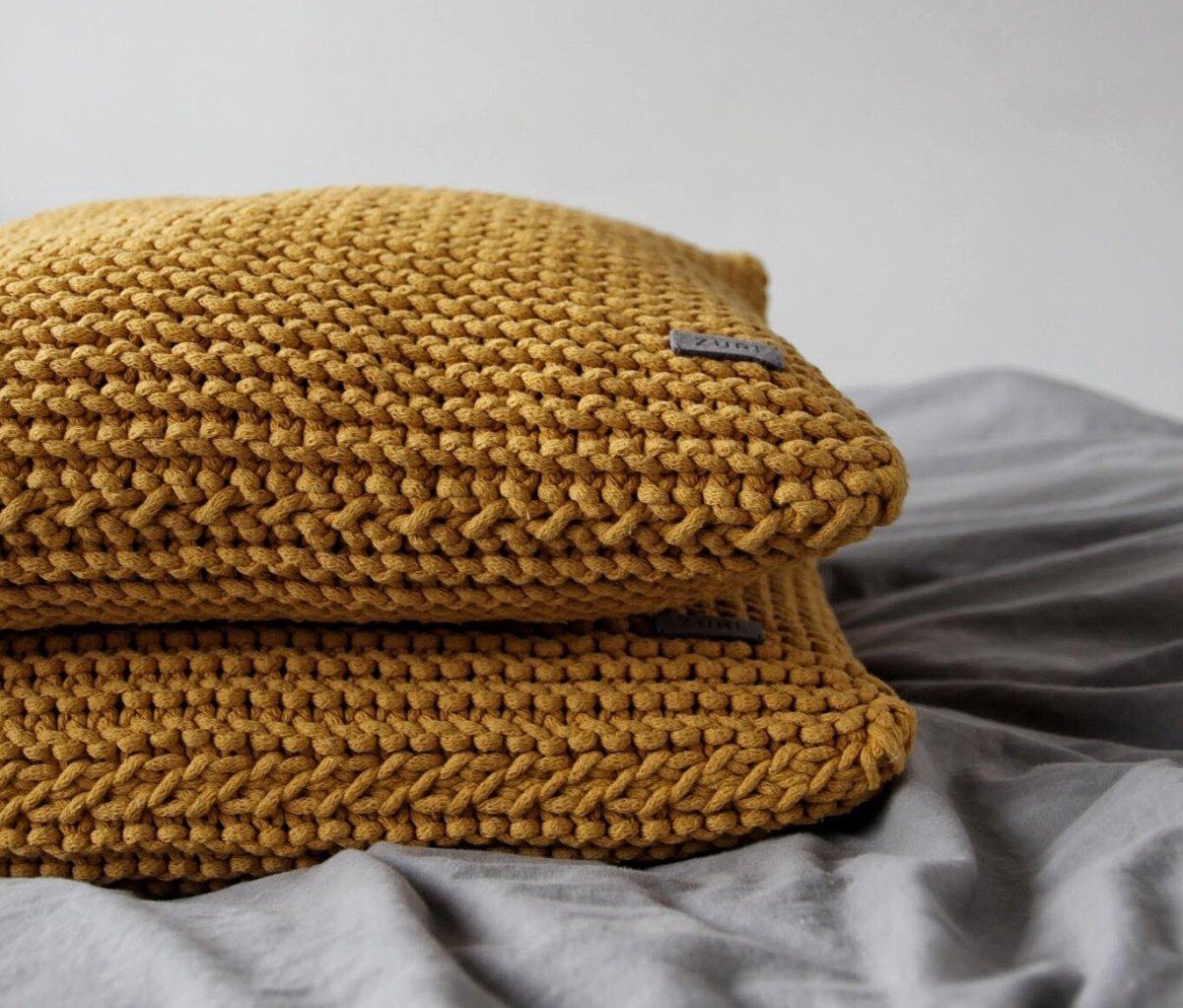 Knitted cushion | MUSTARD | R2G - Zuri House