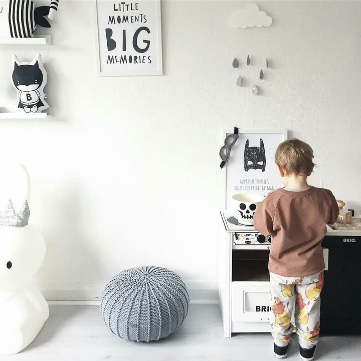 Knitted pouffe | DARK GREY - Zuri House