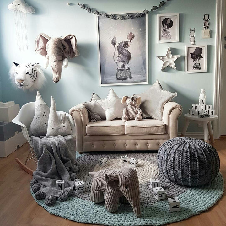 Knitted pouffe | DARK GREY - Zuri House