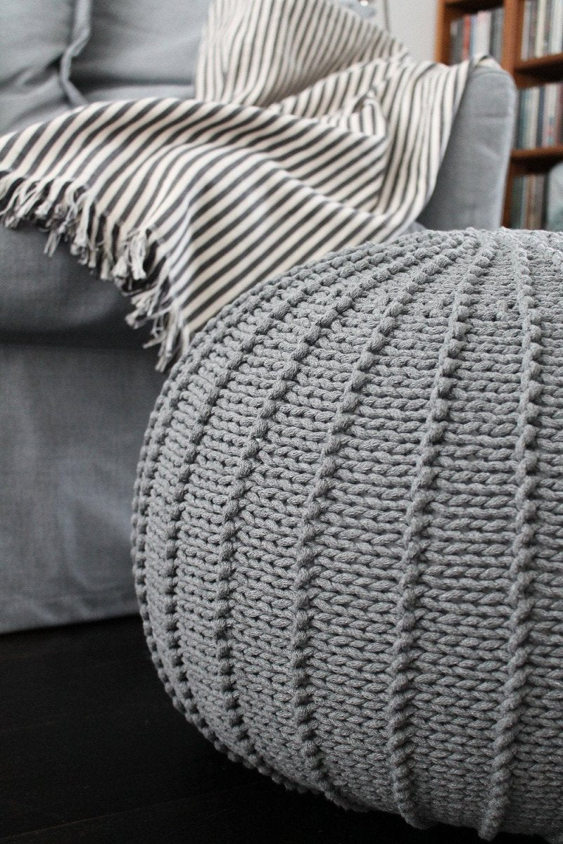 Knitted pouffe, Medium | DARK GREY - Zuri House