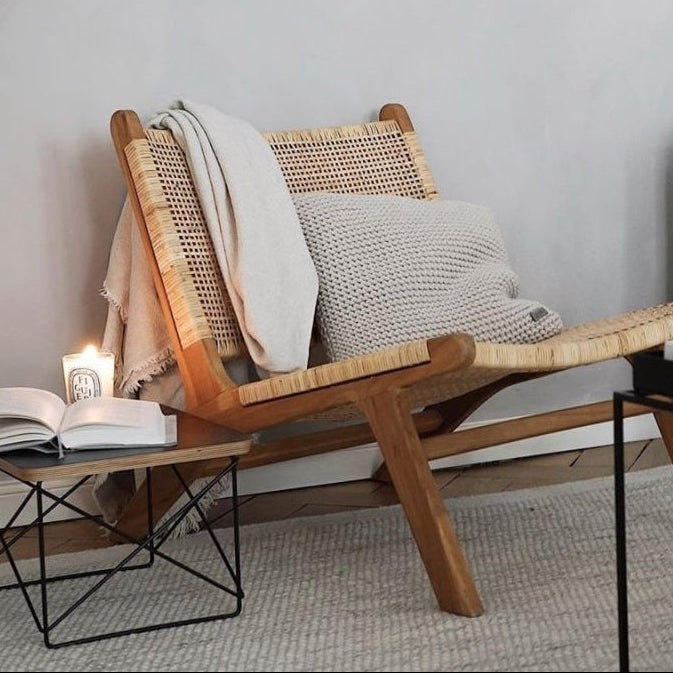 Knitted square cushion | BEIGE - Zuri House