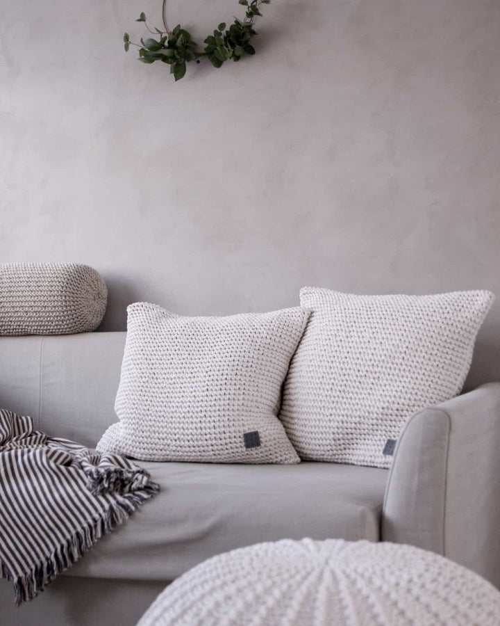 Knitted square cushion | IVORY - Zuri House
