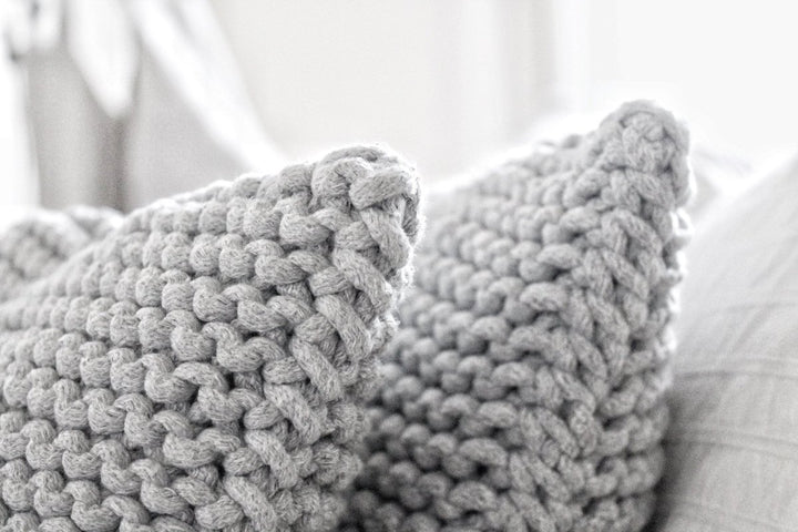 Knitted square cushion | LIGHT GREY | SET OF TWO 45x45cm - Zuri House