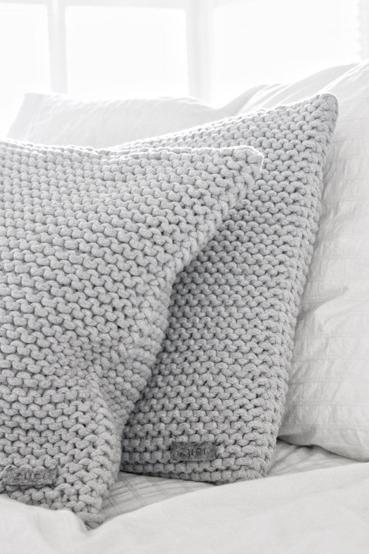 Knitted square cushion | LIGHT GREY | SET OF TWO 45x45cm - Zuri House
