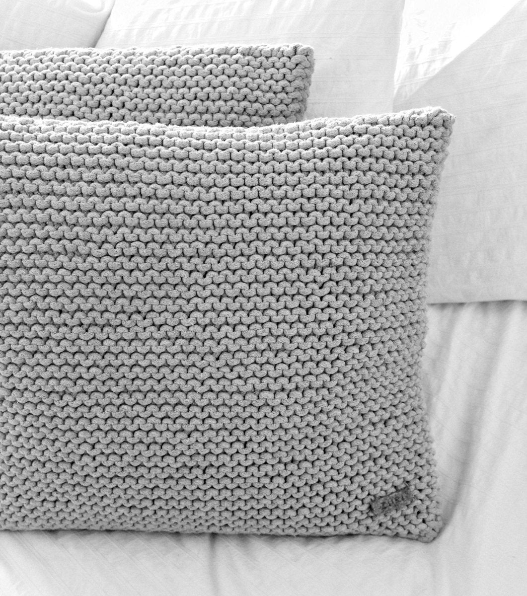 Knitted square cushion | LIGHT GREY | SET OF TWO 45x45cm - Zuri House