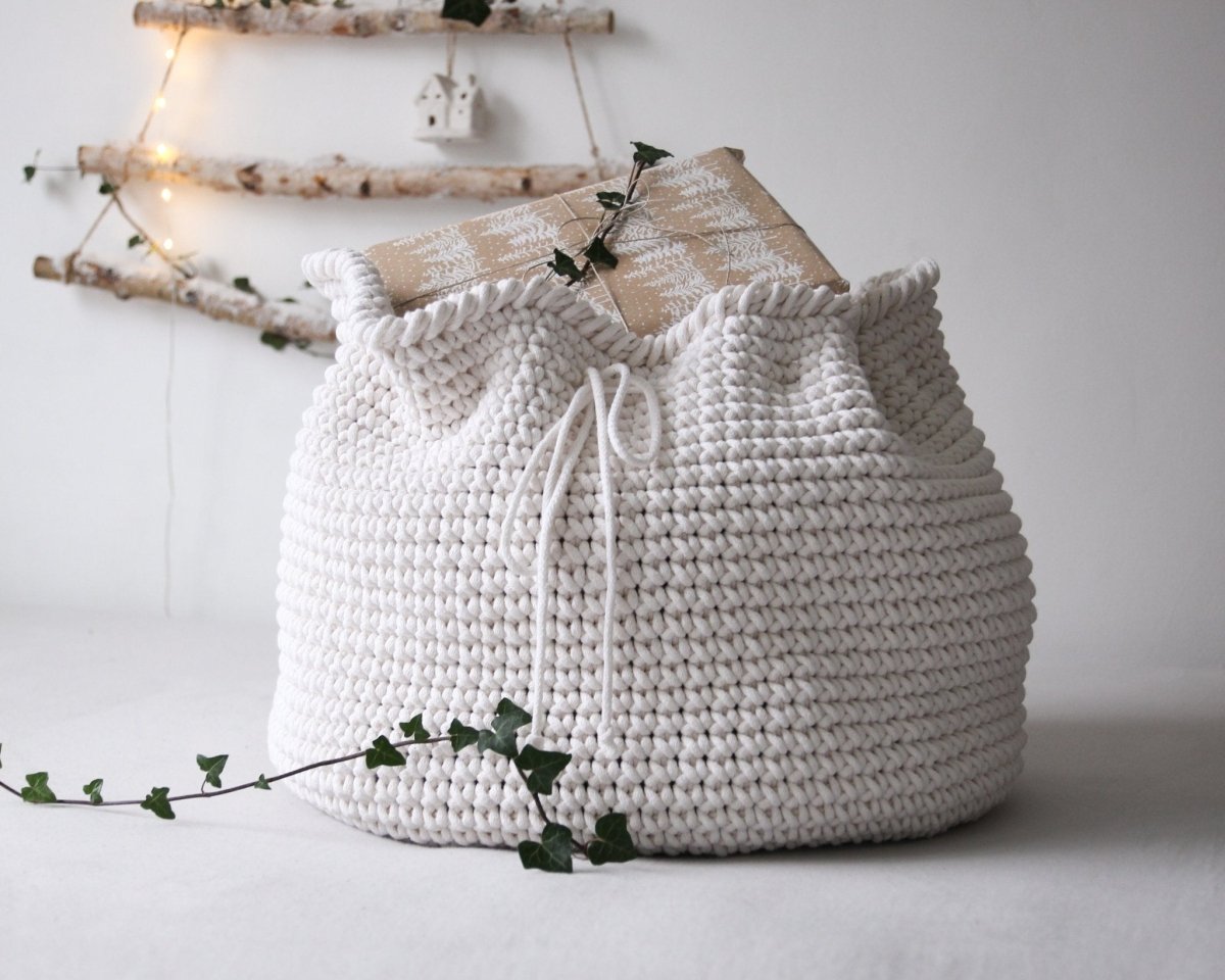 Large Crochet Santa Sack - Zuri House
