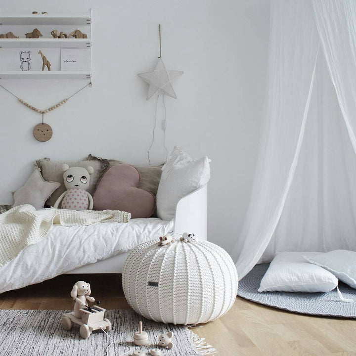 Medium knitted pouffe IVORY - Zuri House