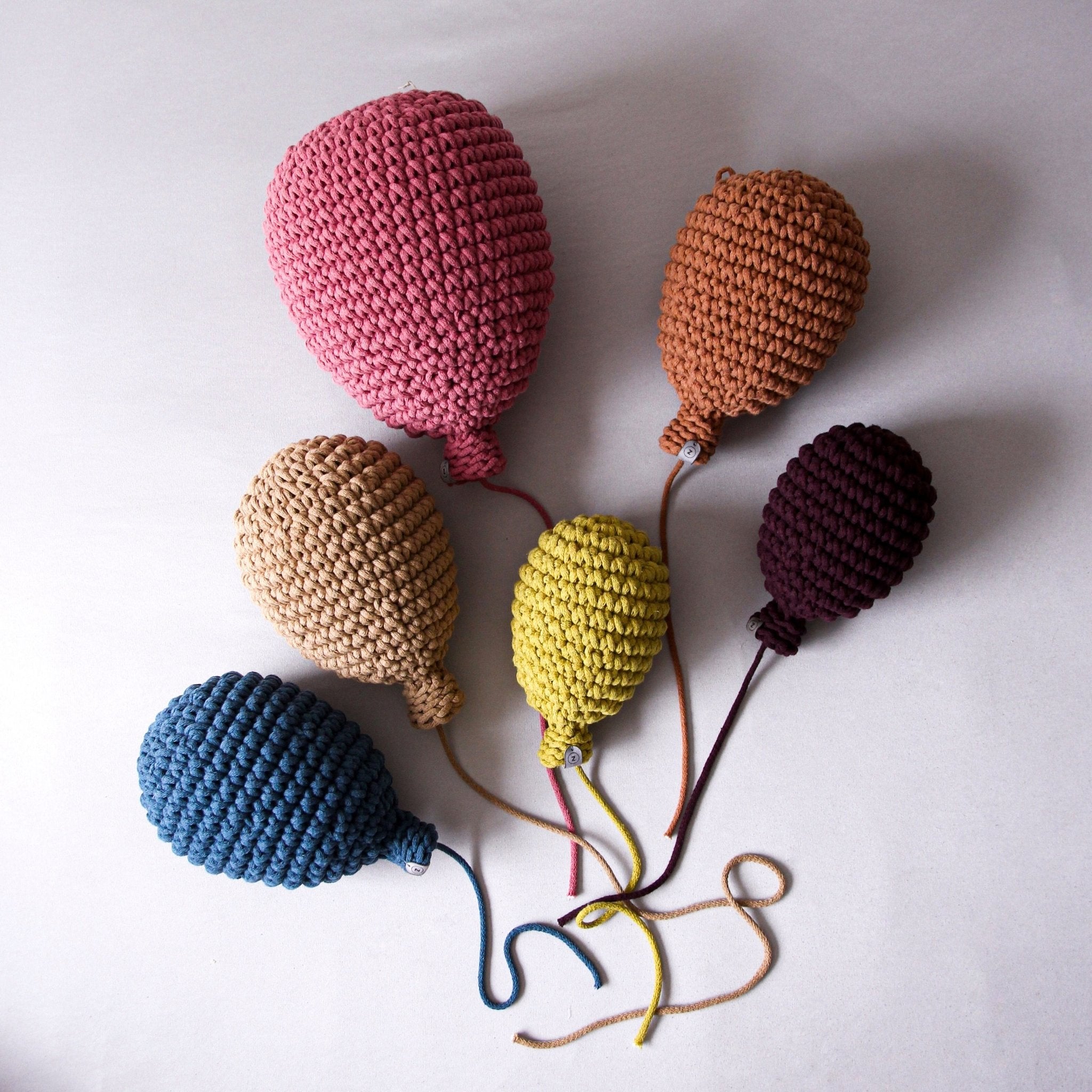 Set of 3 Happy Balloons (S+M+L) - Zuri House