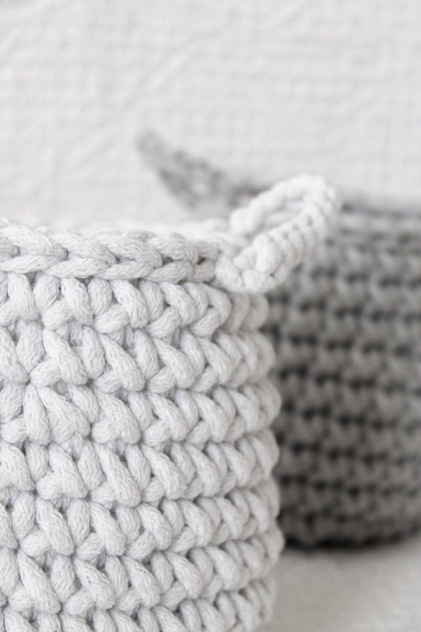 Small basket LIGHT GREY - Zuri House