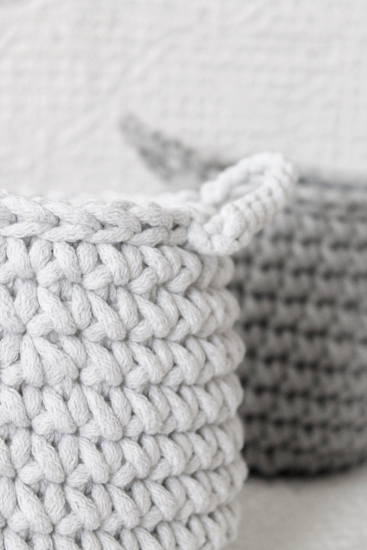 Small basket LIGHT GREY - Zuri House