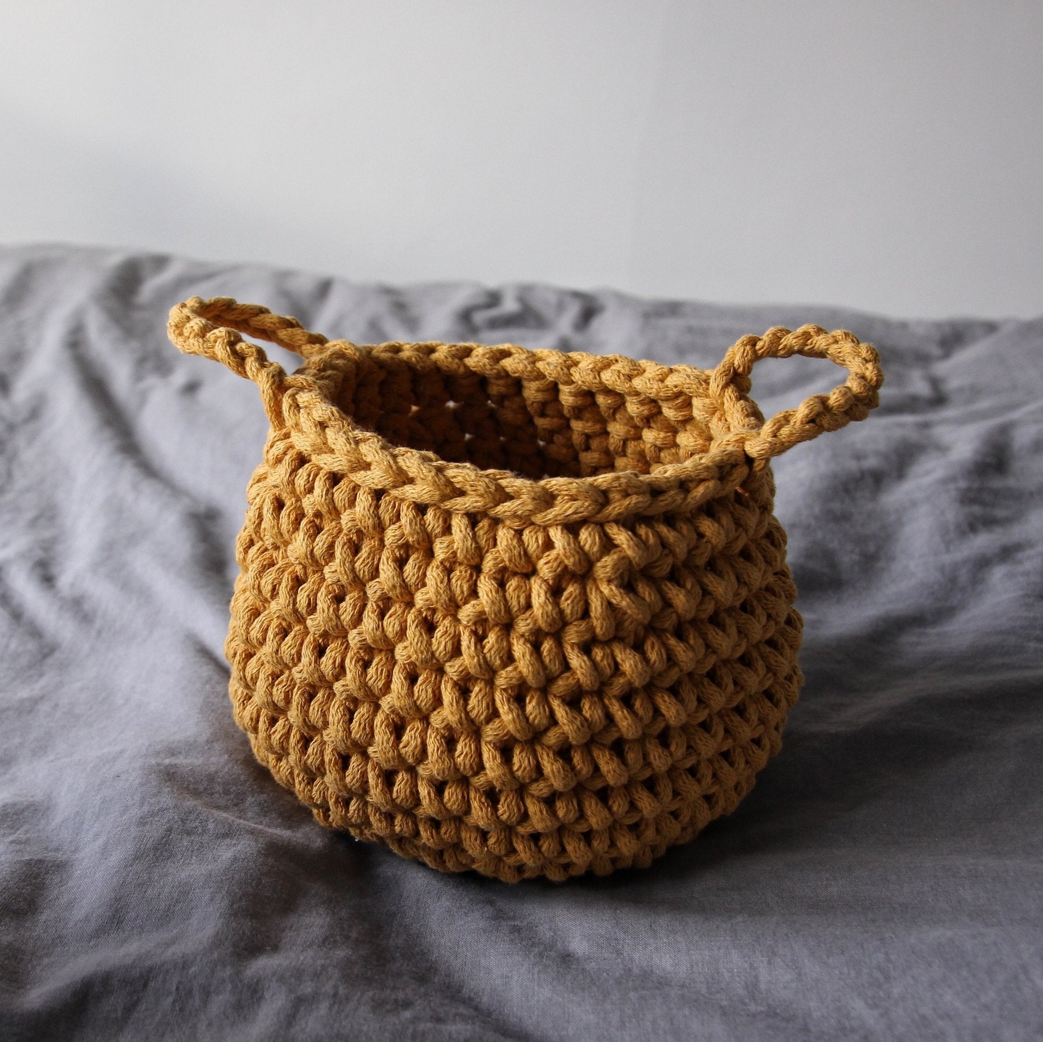 Small basket MUSTARD - Zuri House