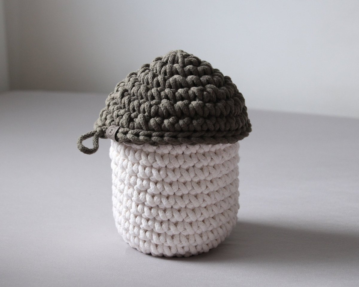 Smurf Basket | IVORY & OLIVE GREEN - Zuri House