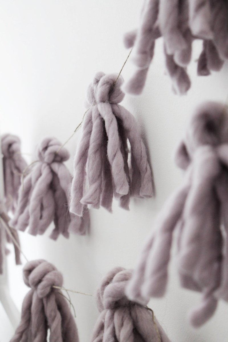 Tassel garland ROSE QUARTZ - Zuri House