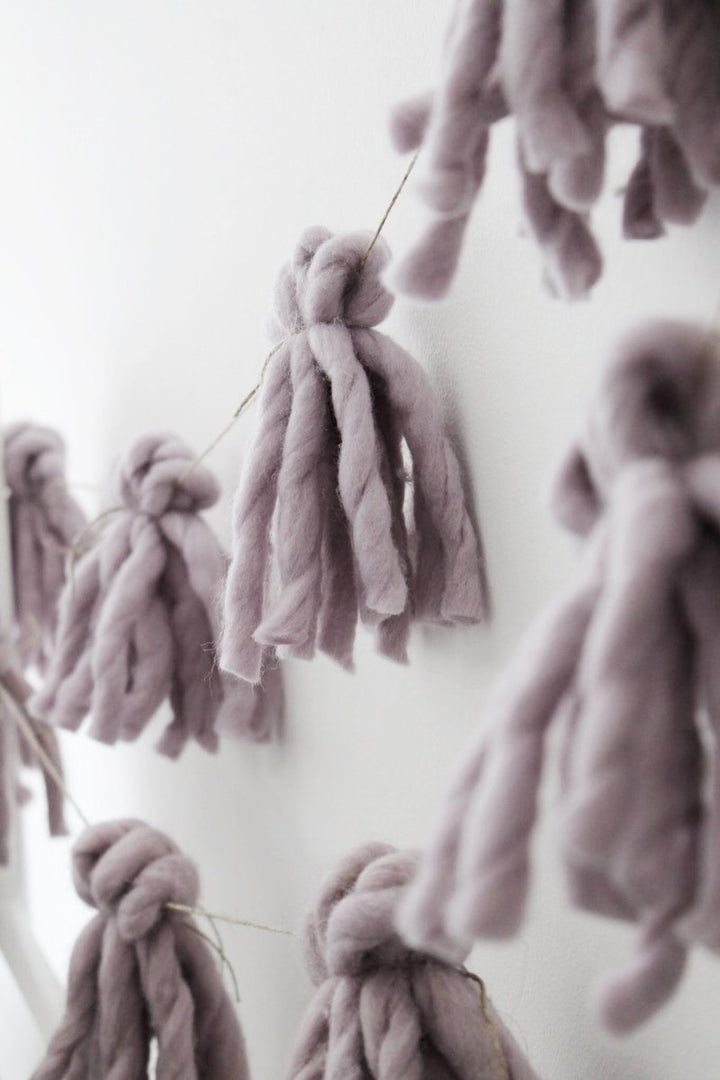 Tassel garland ROSE QUARTZ - Zuri House