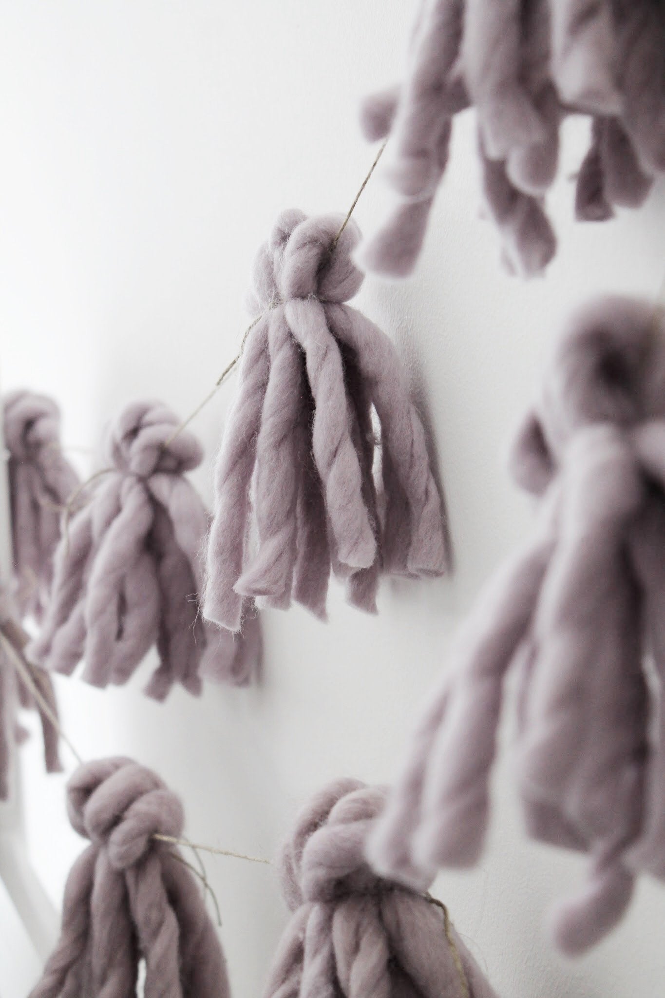Tassel garland ROSE QUARTZ - Zuri House